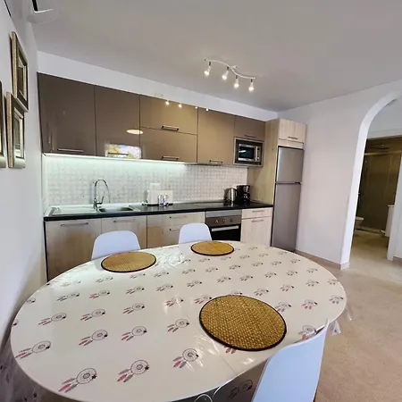 Διαμέρισμα Americas *