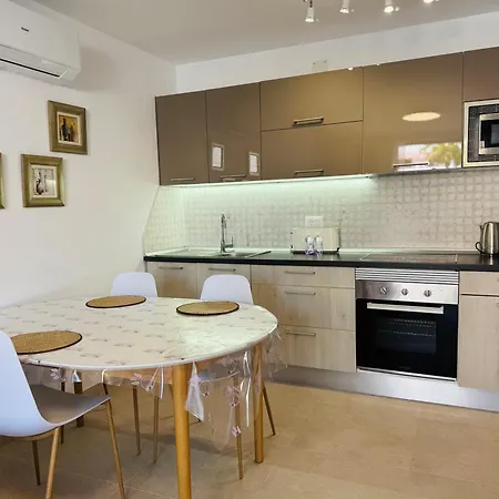 Διαμέρισμα Americas *